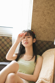 男生女生一起差差差差轮滑鞋免费